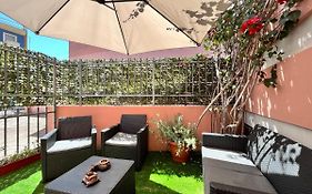 Bougainvillea Home - Ospedale Policlinico Monserrato